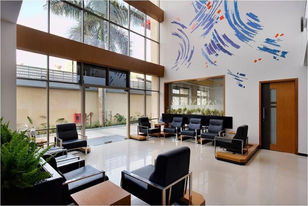 Hi 5 Hotel & Experience Nashik Dış mekan fotoğraf