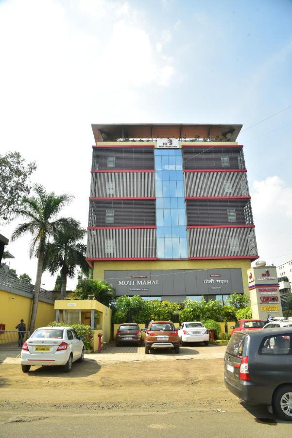 Hi 5 Hotel & Experience Nashik Dış mekan fotoğraf
